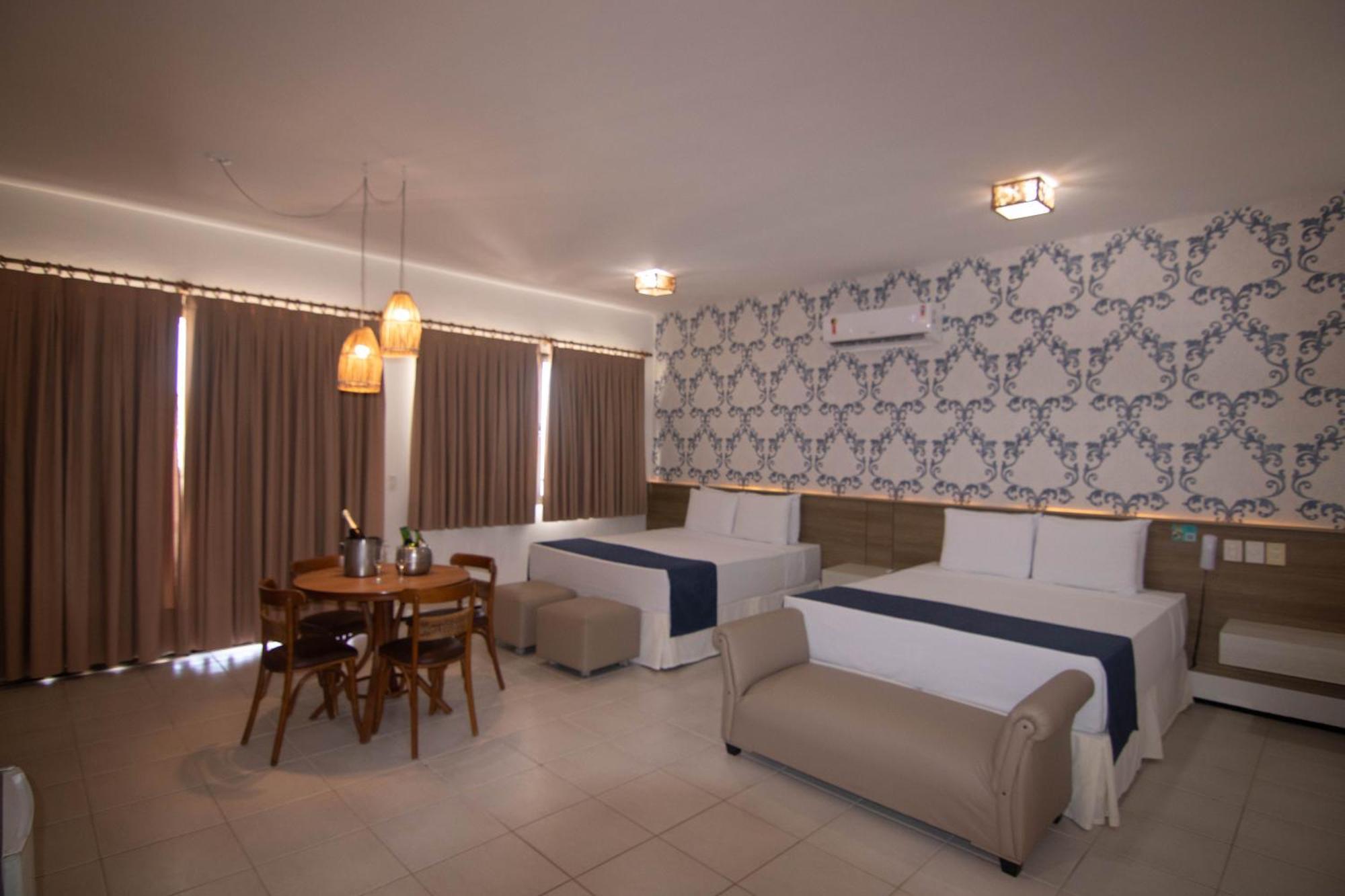 Milos Beach Hotel 알퀴라즈 객실 사진