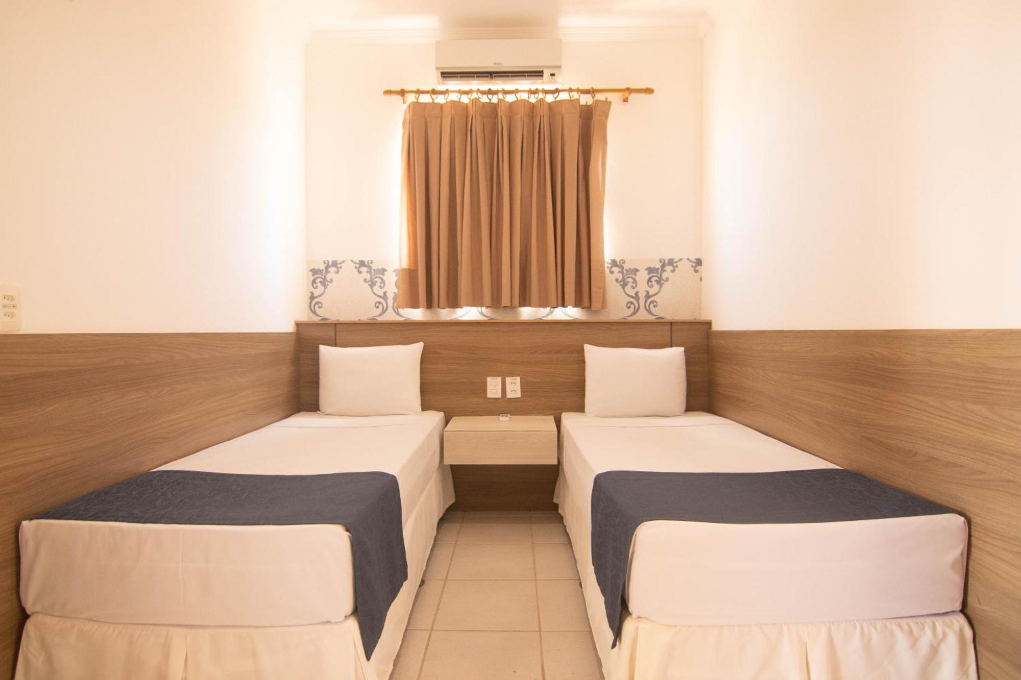 Milos Beach Hotel 알퀴라즈 객실 사진
