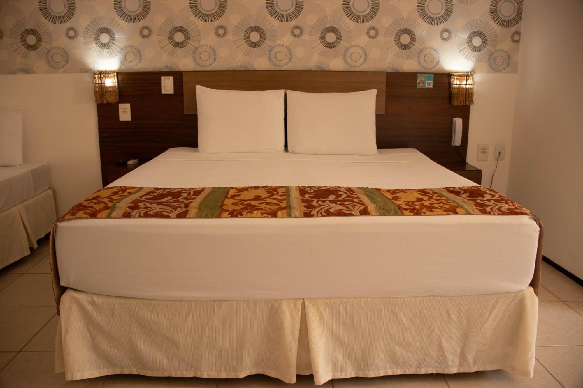 Milos Beach Hotel 알퀴라즈 외부 사진